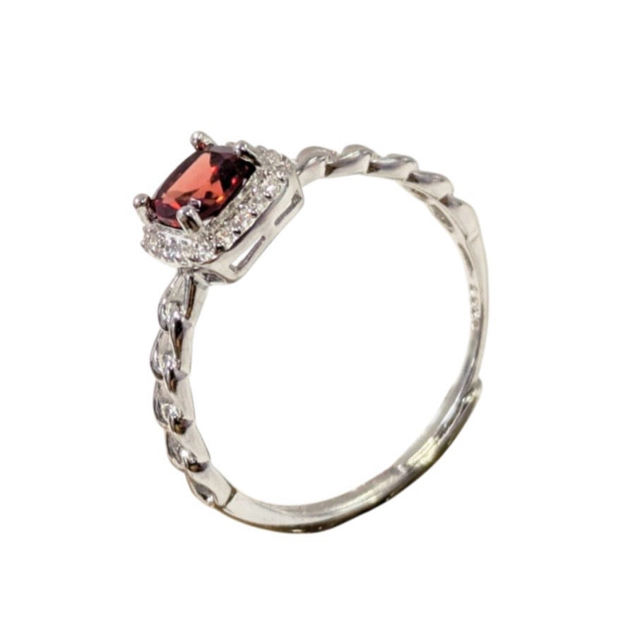 Anello con Granato rosso in argento 925 - Regolabile