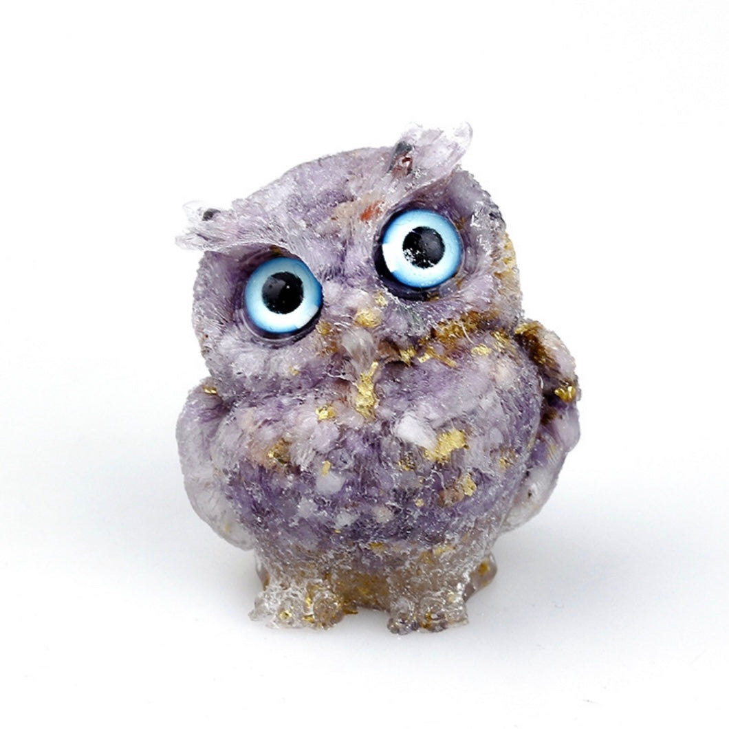 Owl of fortune in lilac and resin jade