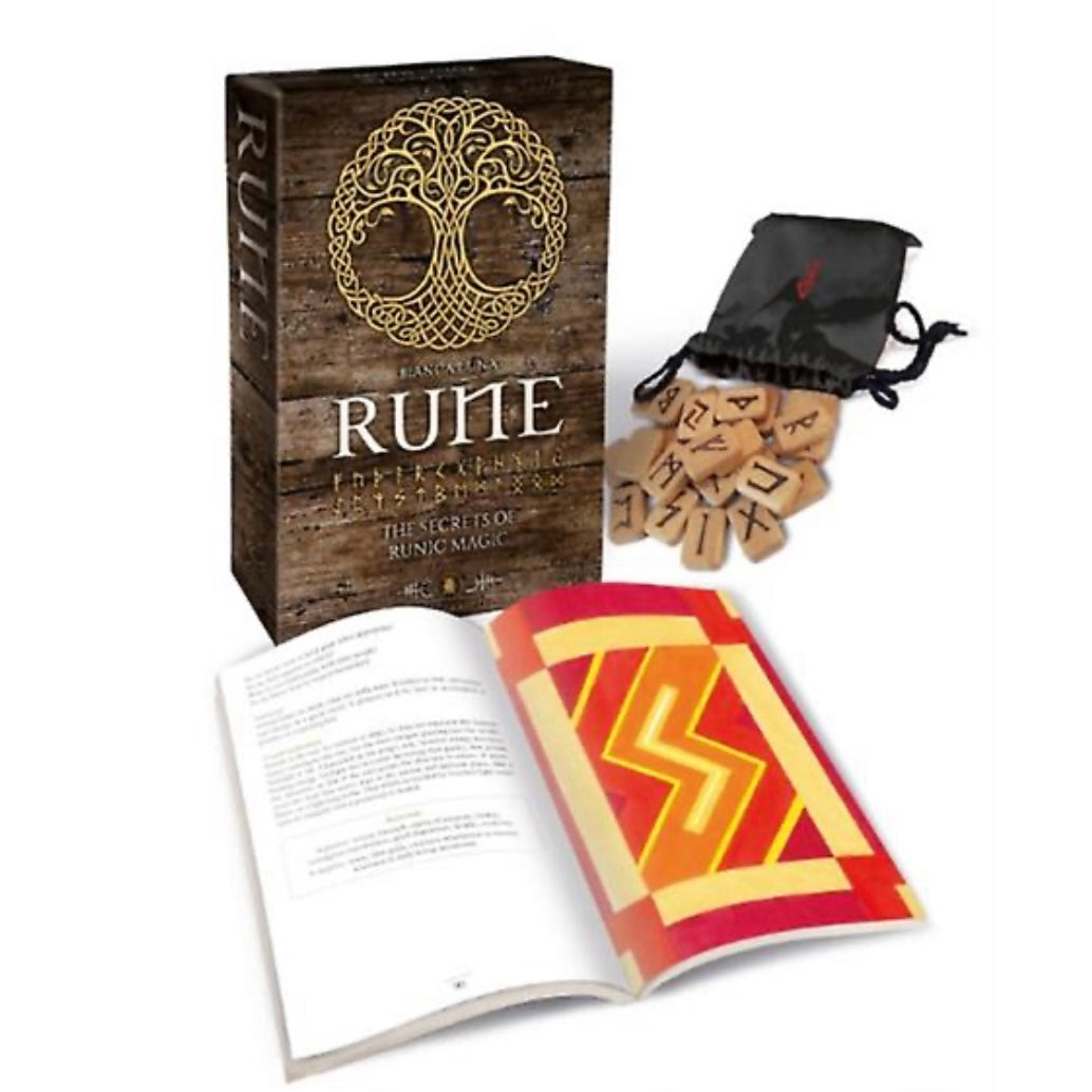 The Scarabeo Kit Rune "The secrets of runic magic" - elegant box with 25 wooden runes and 176 pages book