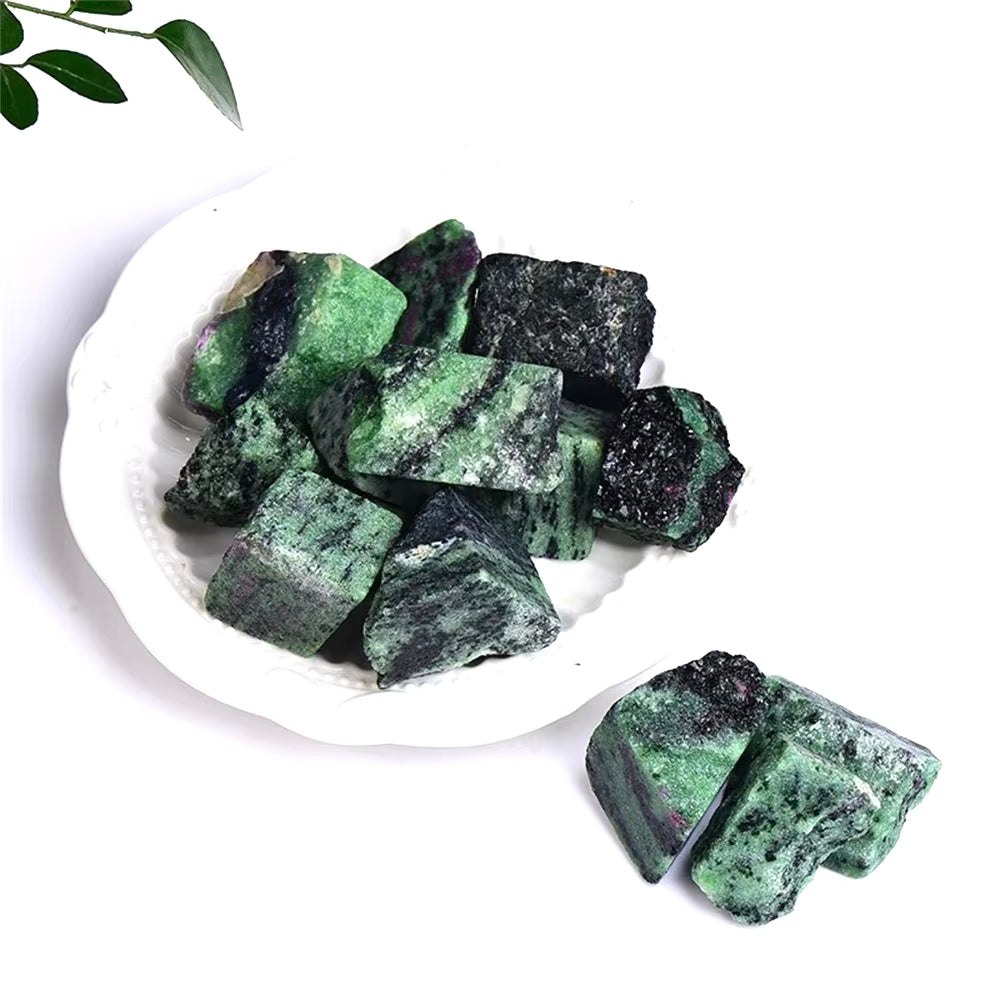 Rubino Zoisite origin Tanzania - positive energy, self -esteem and inner evolution