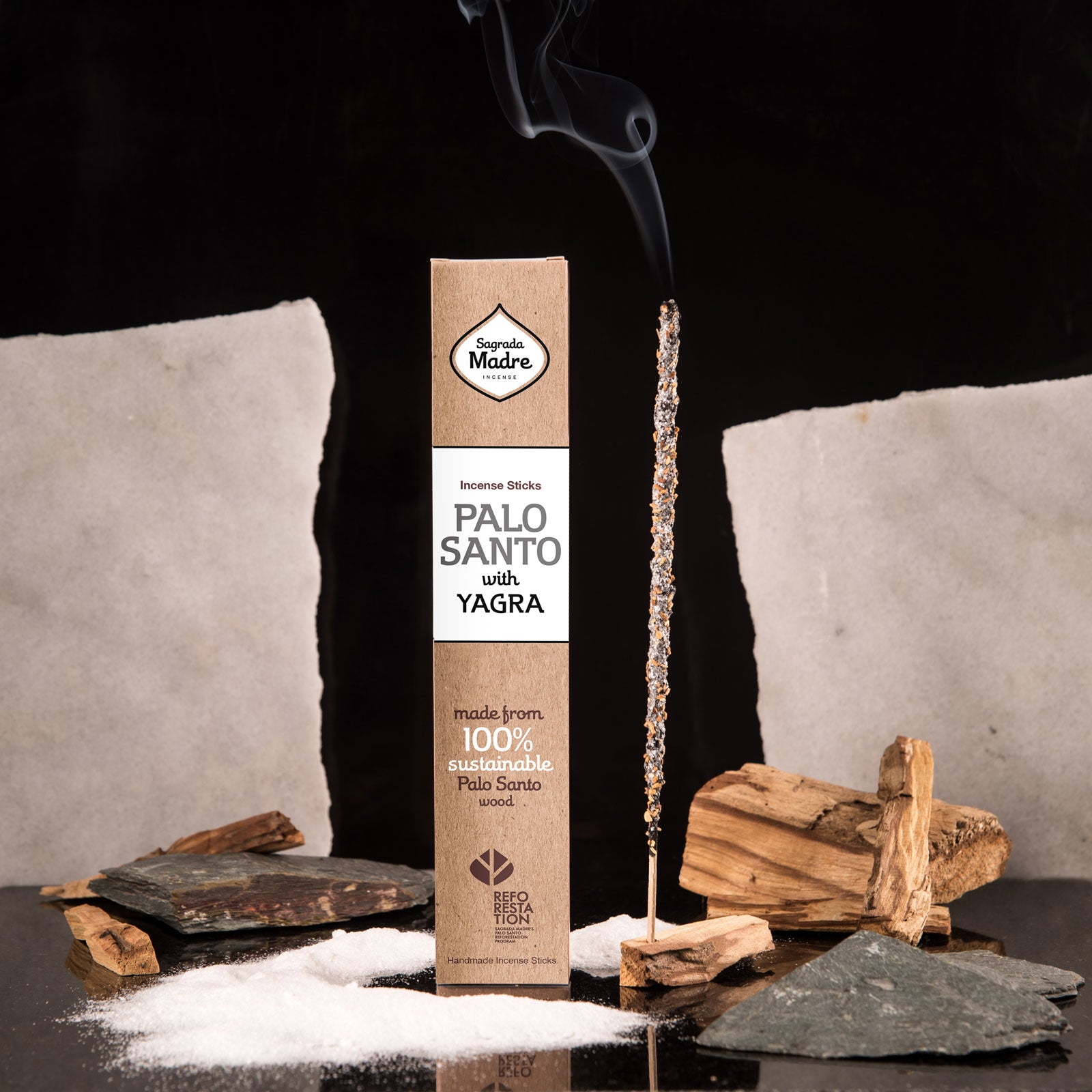 Sagrada Madre Incenso in bastoncini linea Palo Santo - Palo Santo e Yagra