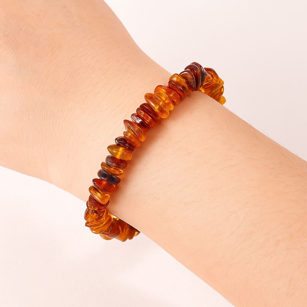 Elastic chips bracelet with amber stone flakes - adult and child