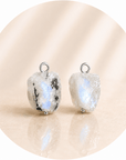 CIONDOLO MINI IN PIETRA DI LUNA BIANCA GREZZA - Intuizione, femminilità ed equilibrio emotivo - Clorophilla Shop