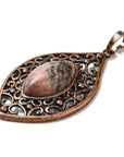 CIONDOLO OCCHIO IN RODONITE - Amore verso se stessi, equilibrio emotivo e perdono - Clorophilla Shop