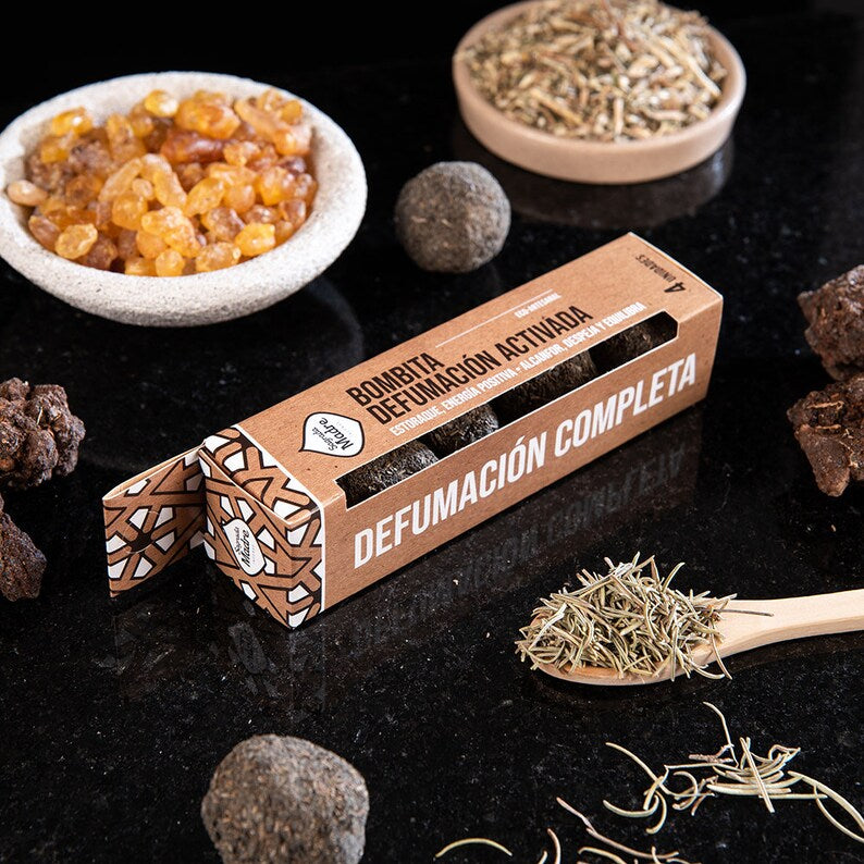Sagrada Mother Bombin Defumacin Complete Smudge of Handcrafted Natural Herbs - Complete smoking