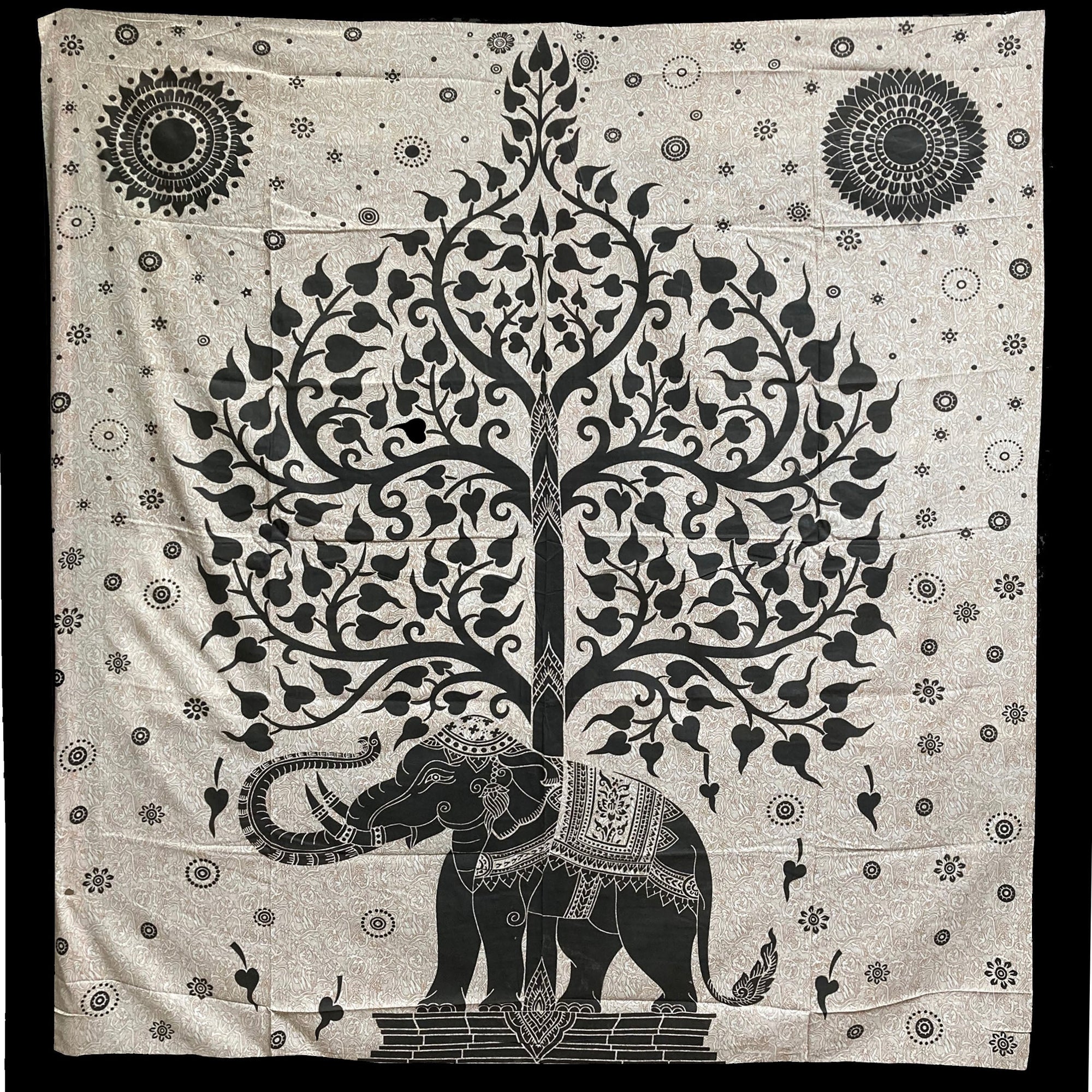 Elephant wall tapestry and tree of Made cotton life in India - 220x240cm