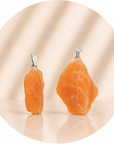 CIONDOLO IN CALCITE ARANCIONE GREZZA - Vitalità, ottimismo e creatività | Scopri su Clorophilla Shop