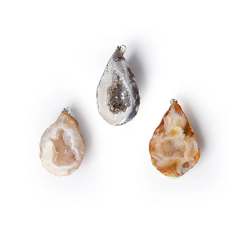 Agata Geode pendant - courage and inspiration