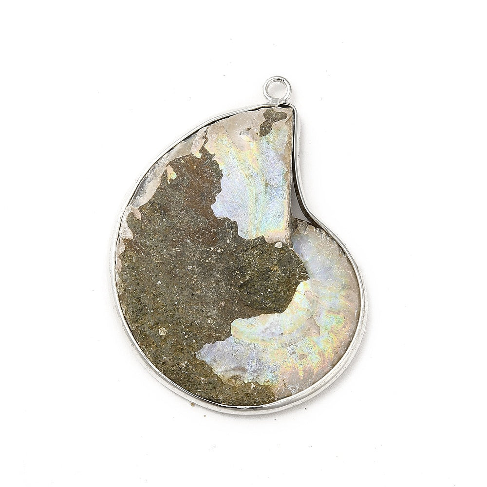 Necklace with downtown pendant - energy fossil