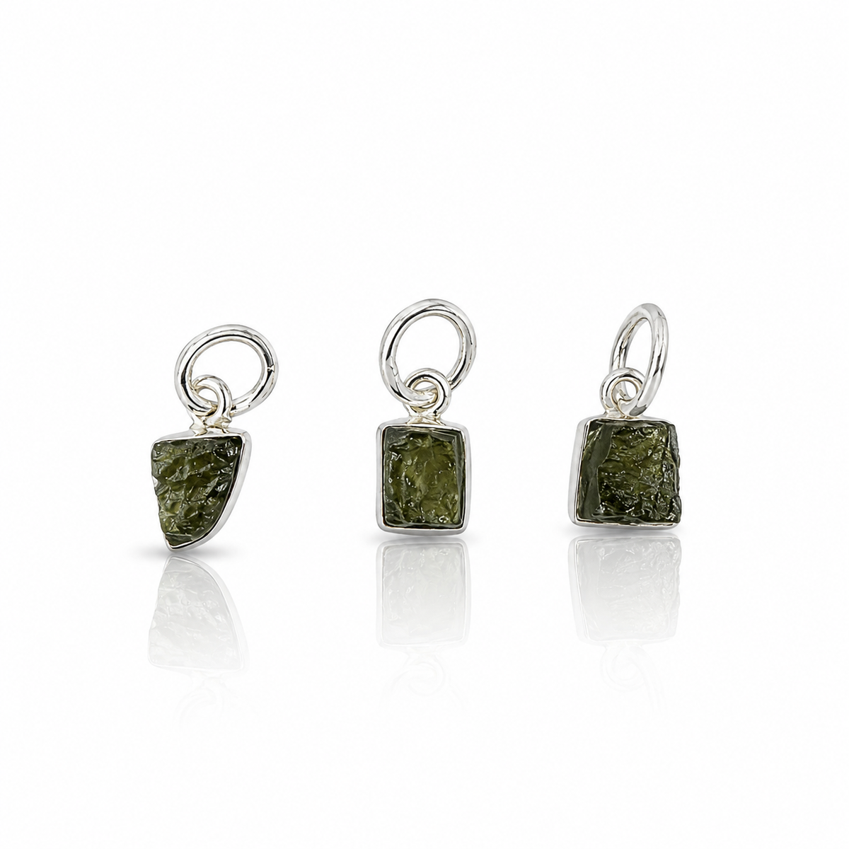 CIONDOLO MOLDAVITE NATURALE IN ARGENTO 925 -  Cambiamento e trasformazione