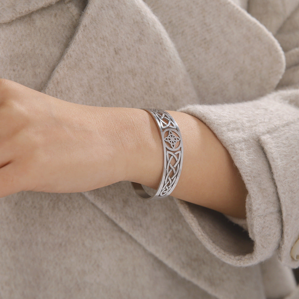 Bracciale Rigido Nodo della Strega – Protezione e Forza Interiore