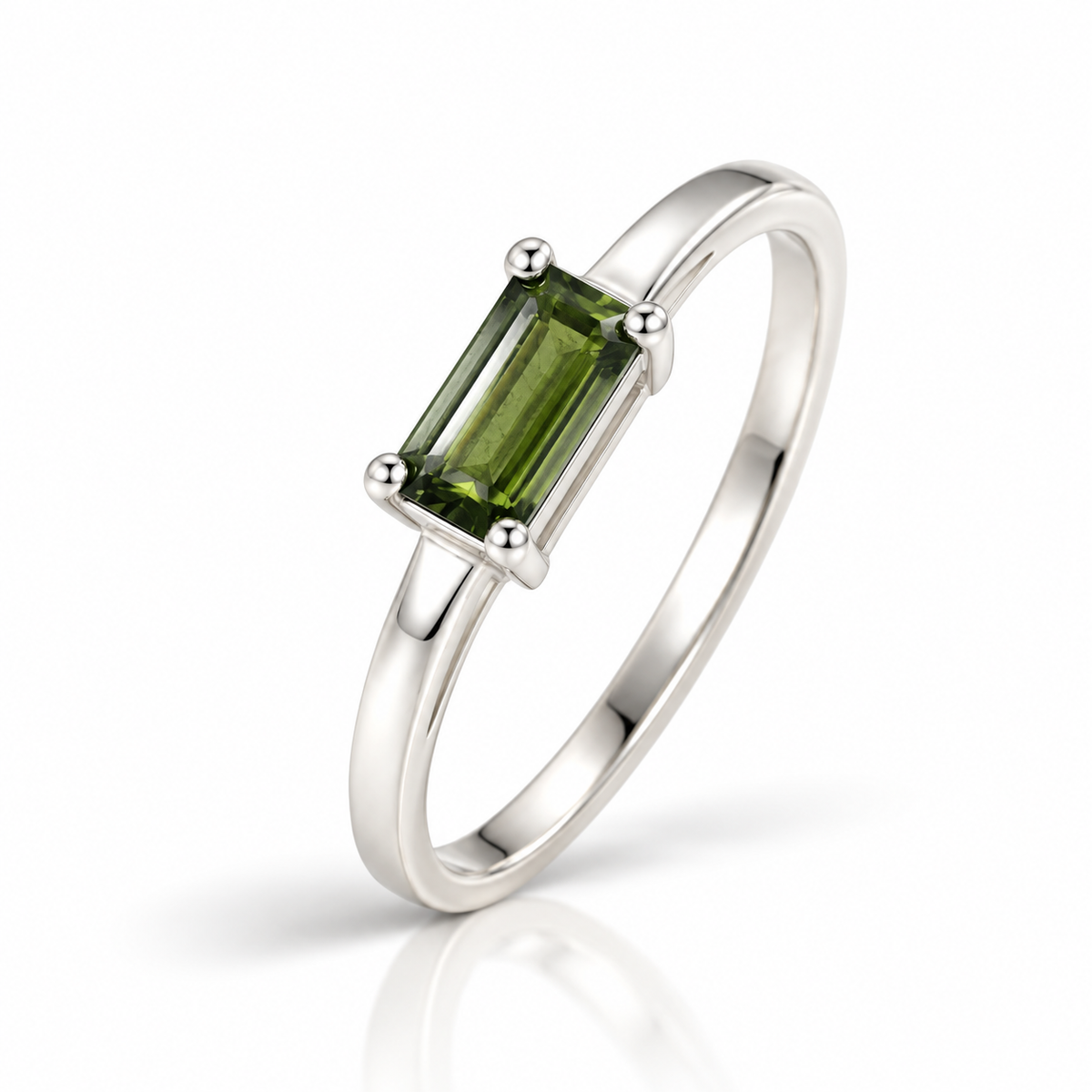 Anello Regolabile in Moldavite Naturale e Argento 925 – Trasformazione e Rinascita