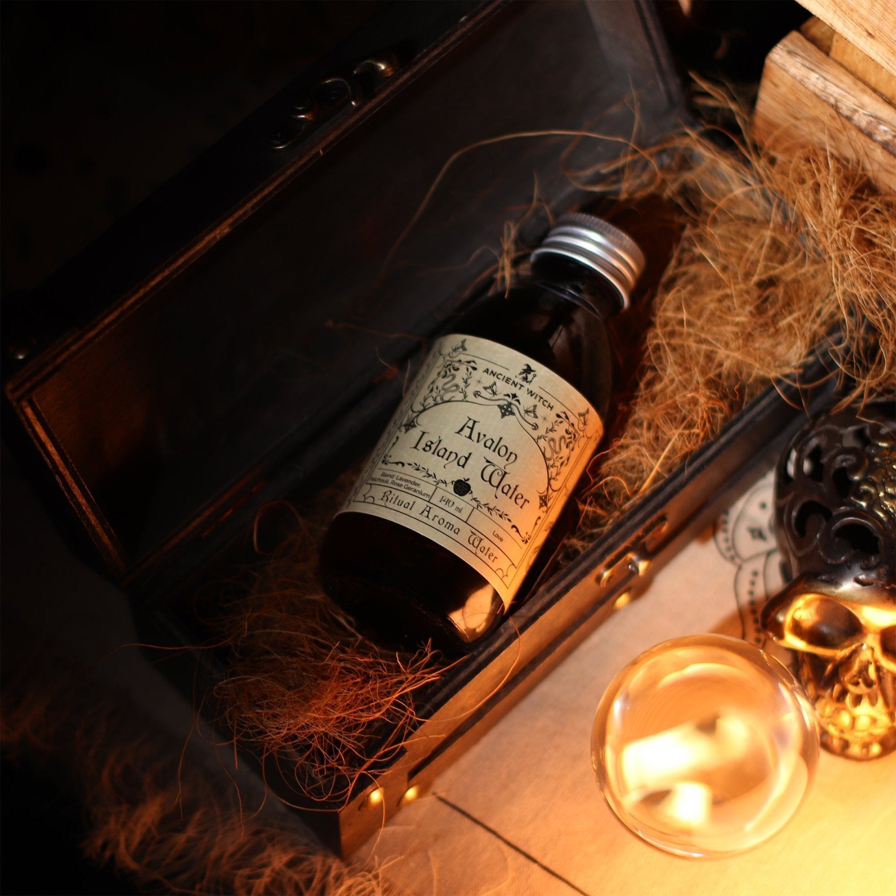 ACQUA RITUALE DELLE STREGHE - Isola di Avalon - Clorophilla Shop