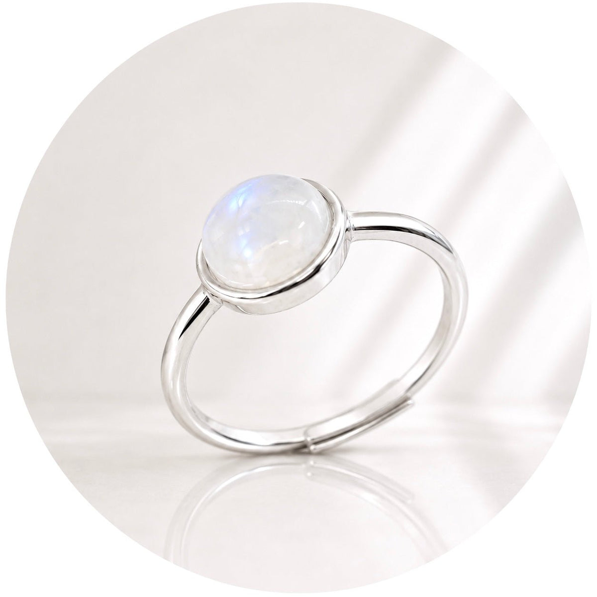 ANELLO CON PIETRA DI LUNA IN ARGENTO 925 - Equilibrio emotivo - Clorophilla Shop