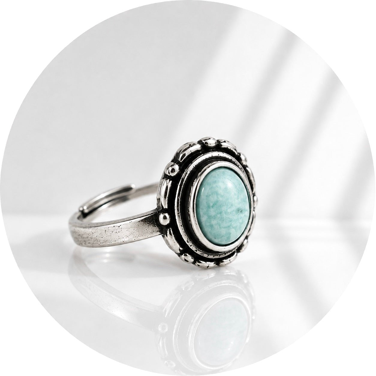 ANELLO EDEN CON AMAZZONITE – Calma e comunicazione - Clorophilla Shop