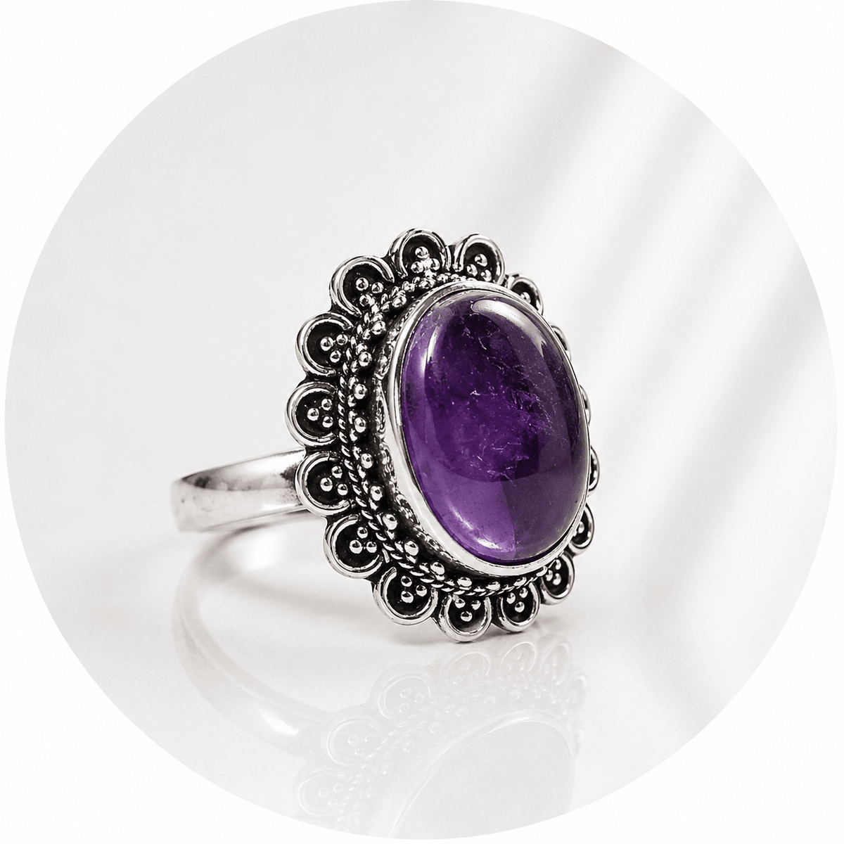 ANELLO FIORE CON AMETISTA IN OTTONE - Calma e rilassamento - Clorophilla Shop