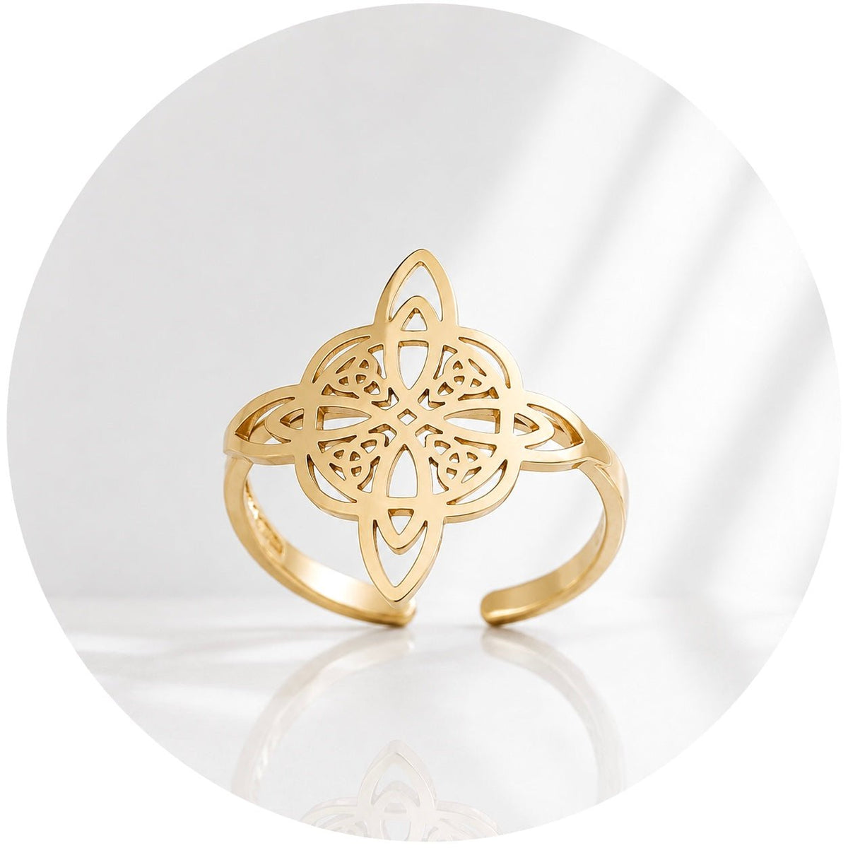 ANELLO NODO DELLA STREGA ORO - Protezione, forza interiore e connessione spirituale - Clorophilla Shop