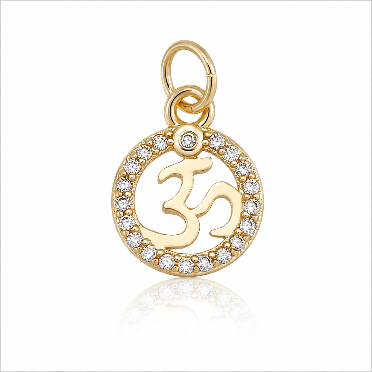 Ciondolo Ohm con Zirconi Micro Pavé – Yoga e Spiritualità