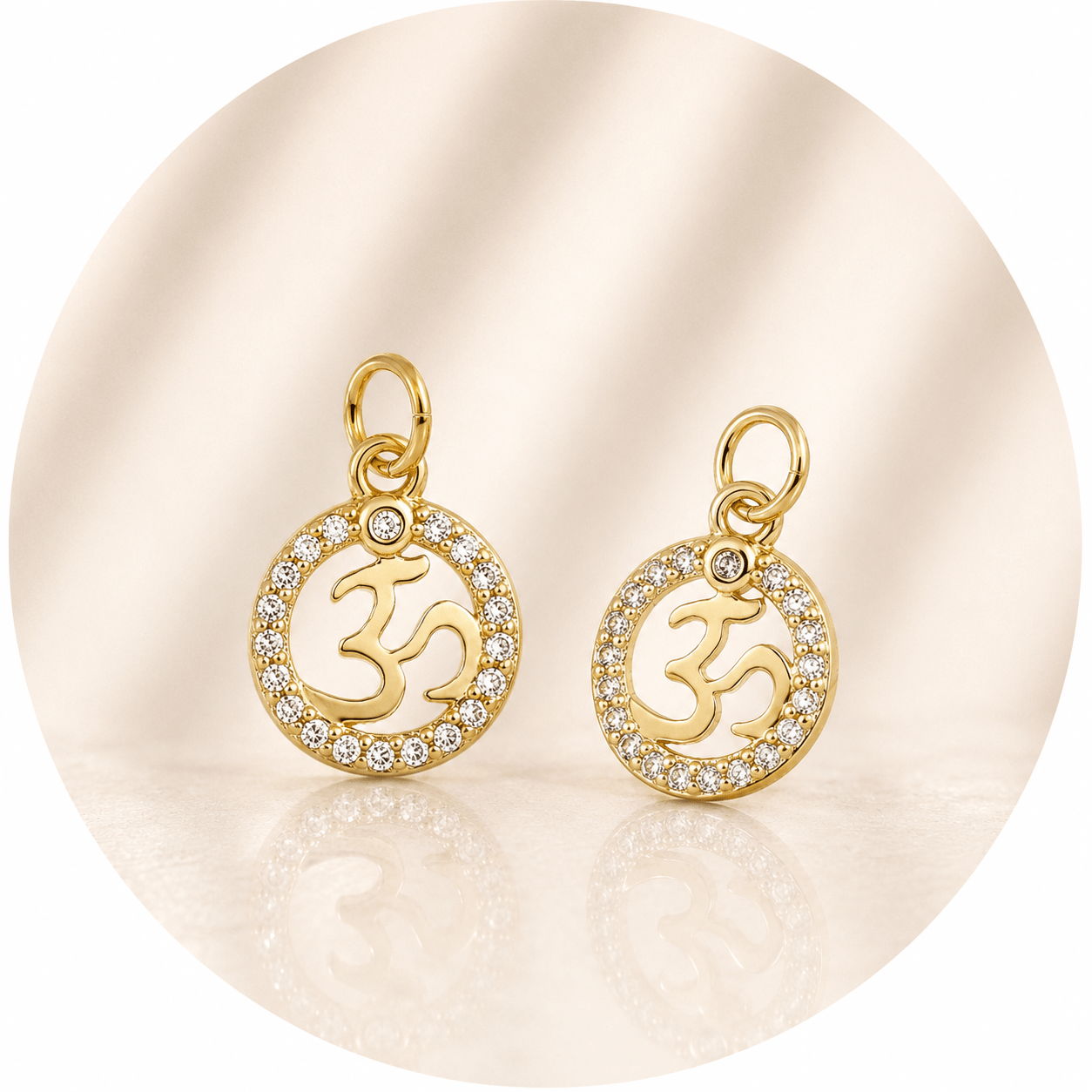CIONDOLO OHM CON ZIRCONI MICRO PAVÉ - Energia universale, equilibrio e armonia - Clorophilla Shop