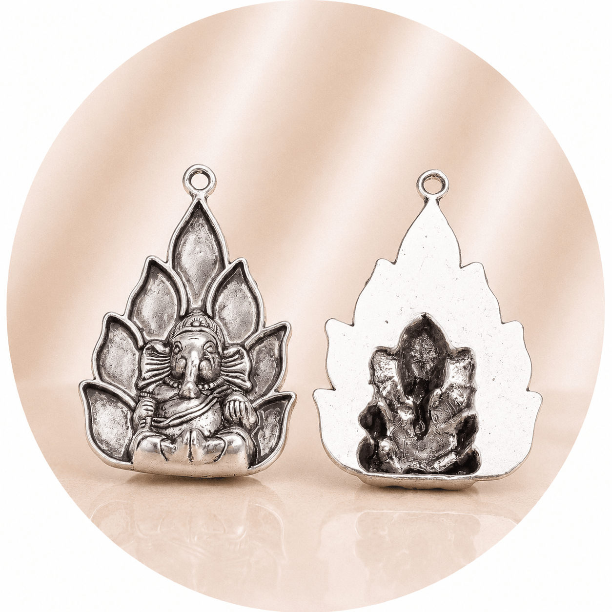 CIONDOLO TIBETANO GANESH ARGENTO ANTICO - Saggezza e prosperità - Clorophilla Shop