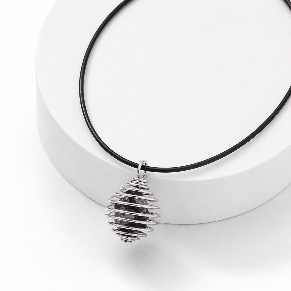 COLLANA GABBIETTA CON EMATITE - Radicamento e forza interiore - Clorophilla Shop