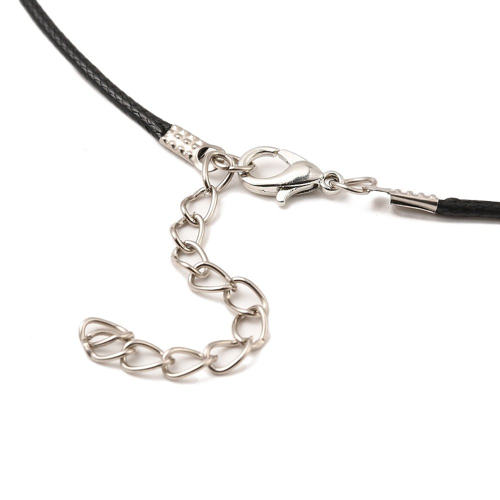 Collana Luna e Triskele - cordino nero 45cm - Clorophilla Shop