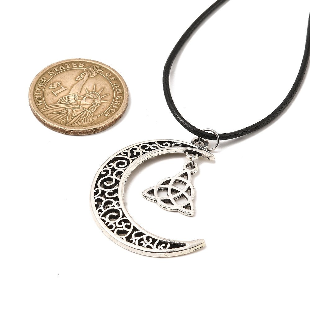 Collana Luna e Triskele - cordino nero 45cm - Clorophilla Shop