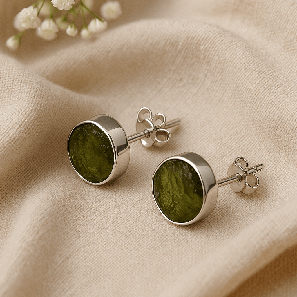 ORECCHINI IN MOLDAVITE in argento 925 - corredo e garanzia - Clorophilla Shop