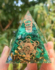 Piramide Orgonica con Malachite metatron – Generatore Energetico - Clorophilla Shop